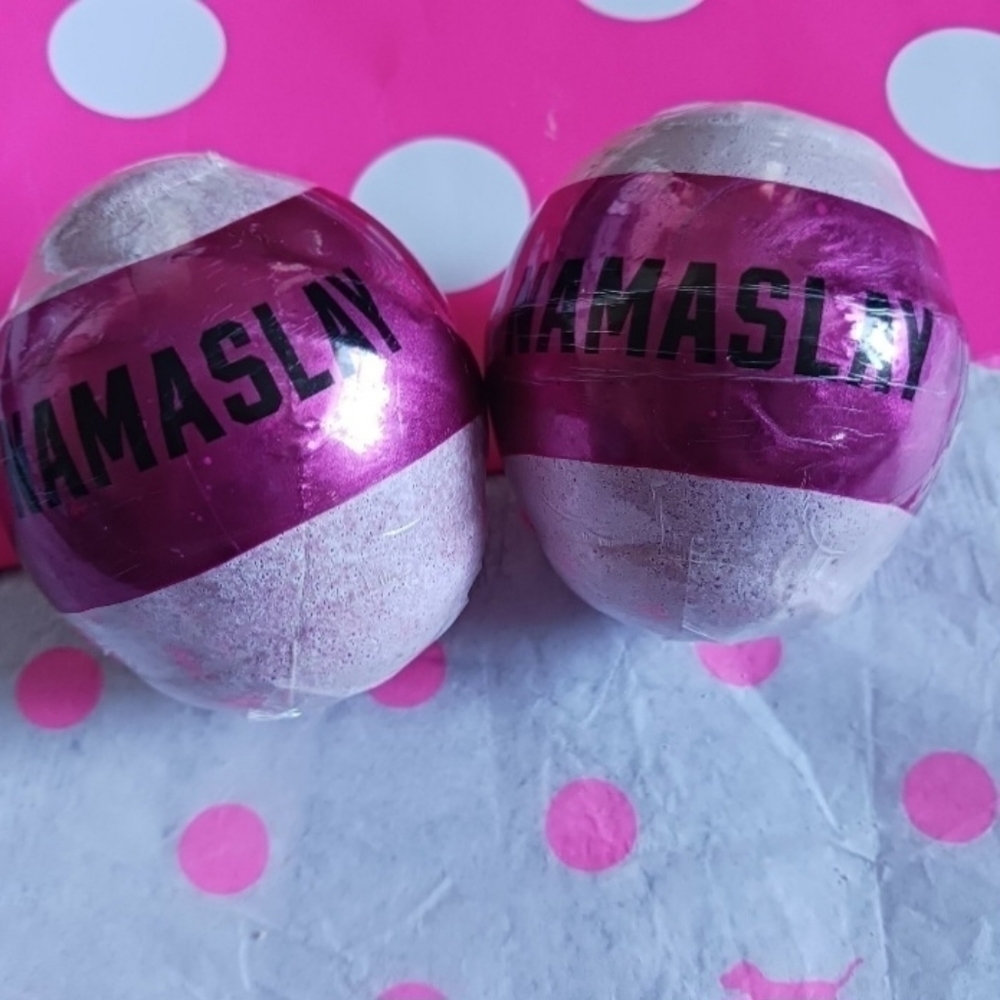 Victoria's Secret PINK bath bombs